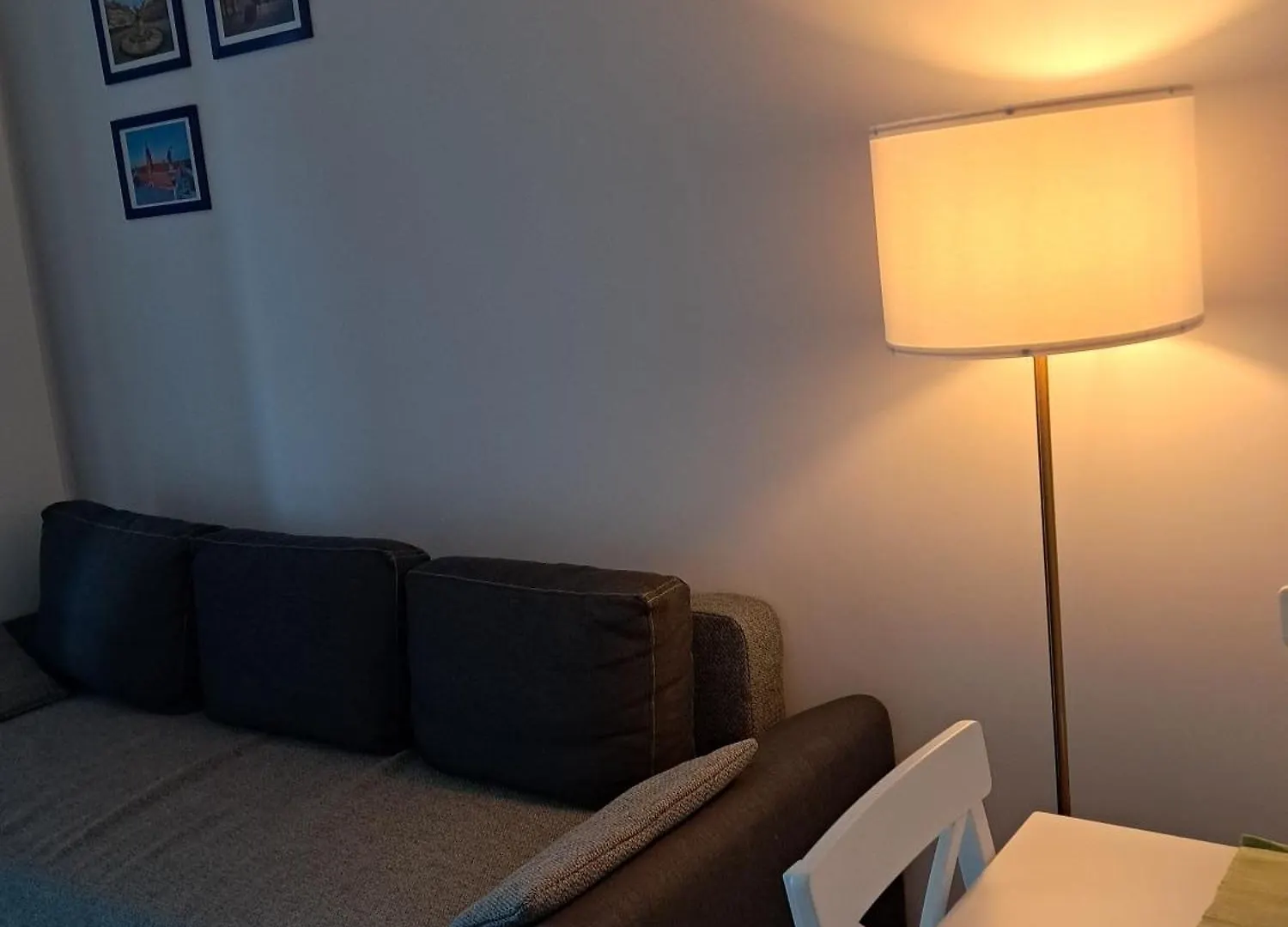 Modern Zoliborz Apartment Warsaw