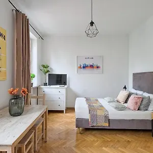 Apartment Chic - Old Town -cel2, Warsaw